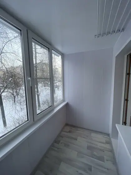 Кораблестроителей, 24: фото 3 — Белые ПВХ-панели